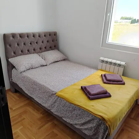 Expo Prime New Belgrade Apartmán *